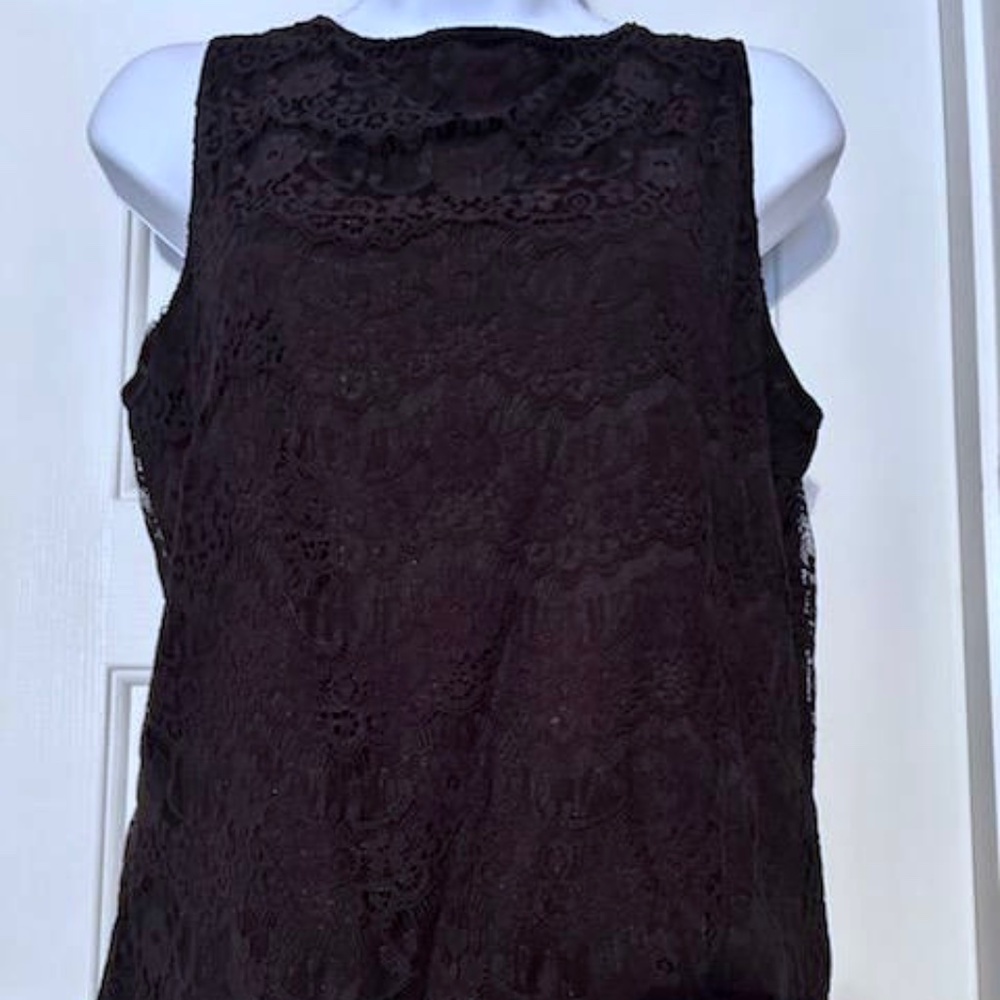 Cabernet Black Allover Alencon Lace Camisole Sz M